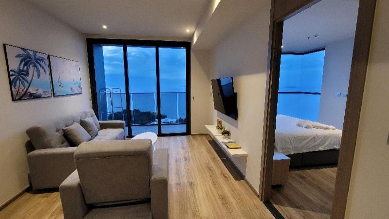 Andromeda Condo By Feng Pattaya Δωμάτιο φωτογραφία